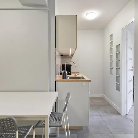 Urban Chic - Great Location- Stays-kredytowa ワルシャワ
