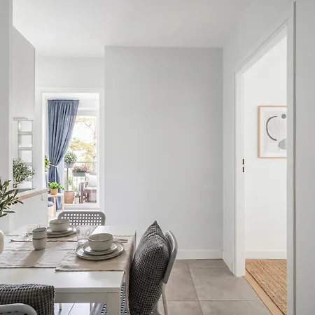 Urban Chic - Great Location- Stays-kredytowa *